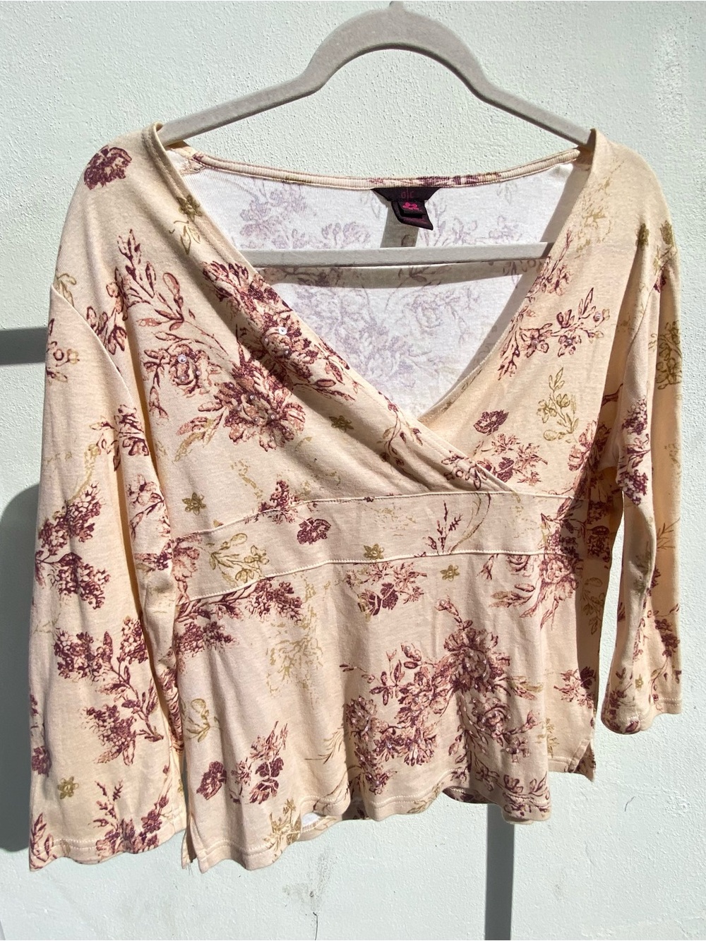 Y2K Cottagecore Cream & Burgundy Floral Beaded Surplice Top Size Medium